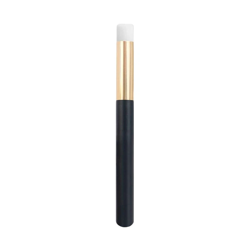 black lash brush